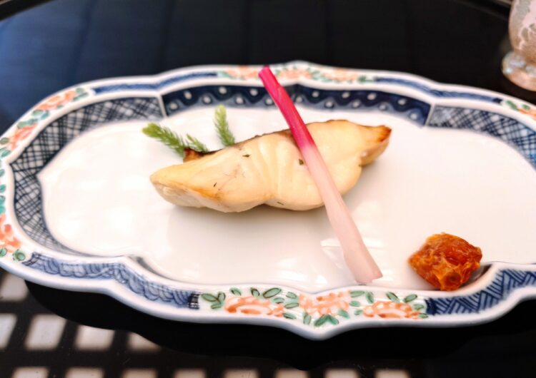 進化し続ける金沢で美食文化に触れる「和食会席テーブルマナーセミナー」*(マナー部門)